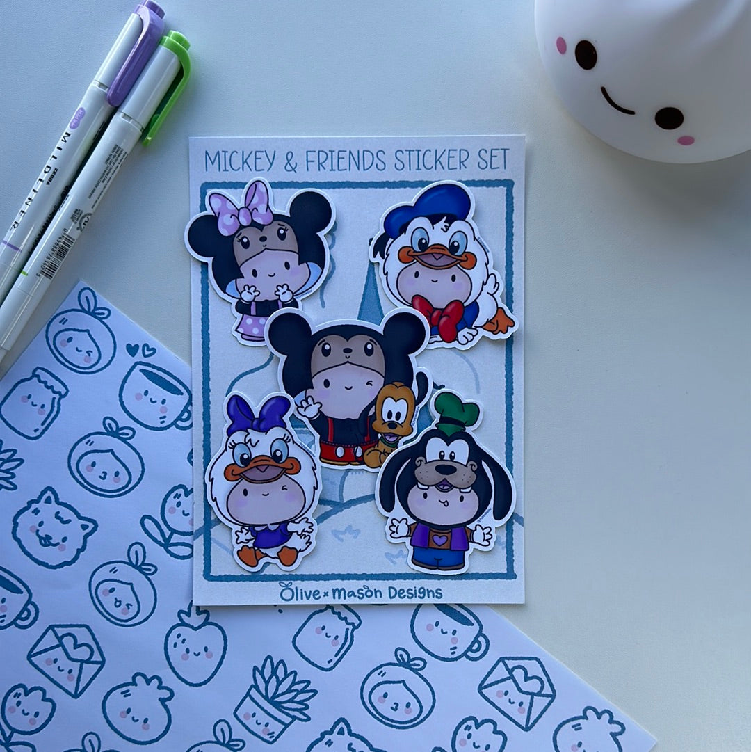 Mickey & Friends Waterproof Vinyl Sticker Set
